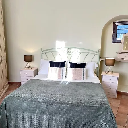 La Casa Grande Di Holiday home Pantelleria