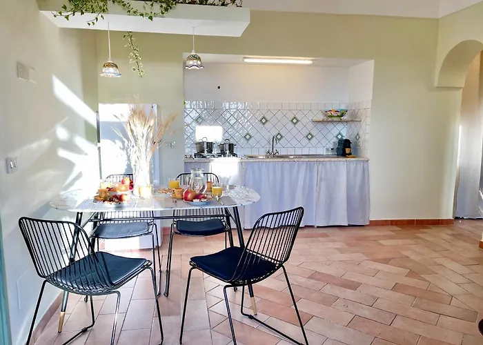 La Casa Grande Di Semesterbostad